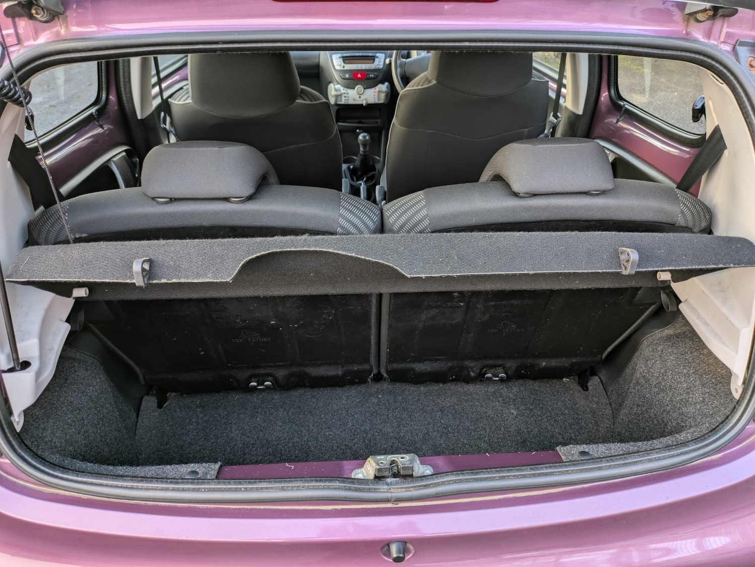 Used Peugeot 107 2013 for sale - 76766604: Photo 8