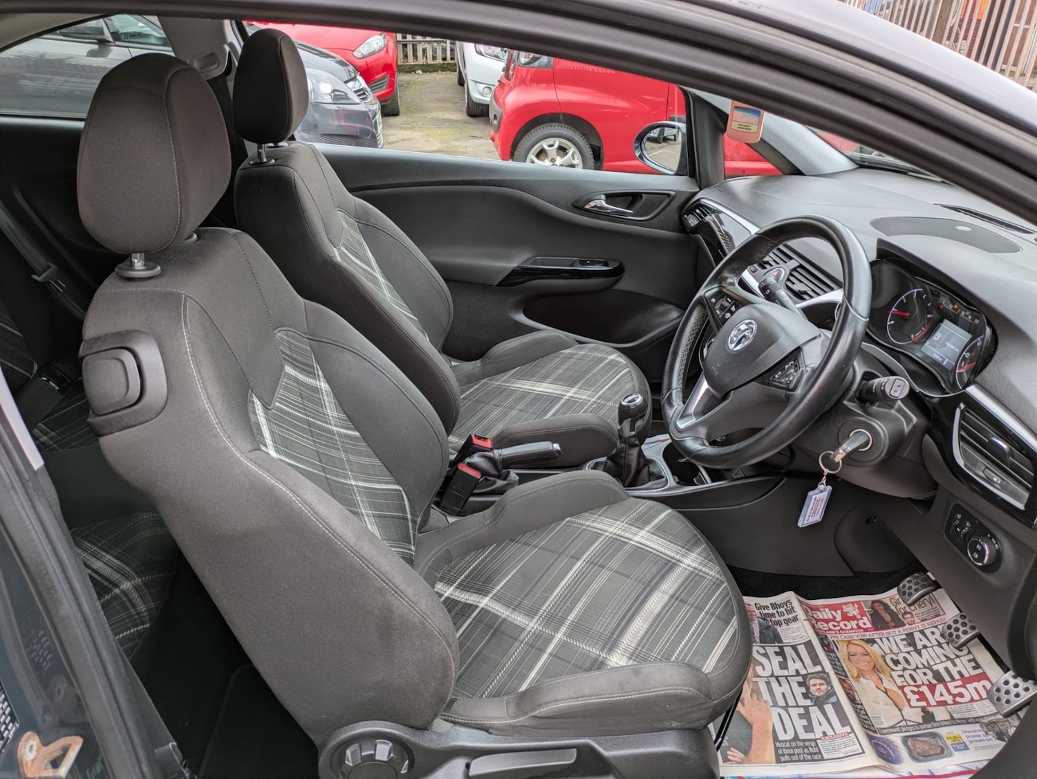 Used Vauxhall Corsa 2015 for sale - 77932898: Photo 6