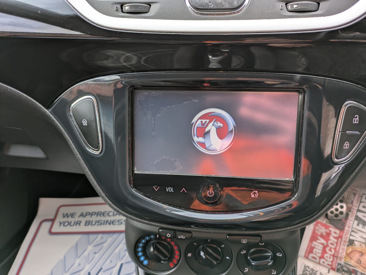 Used Vauxhall Corsa 2015 for sale - 77932898: Photo 8