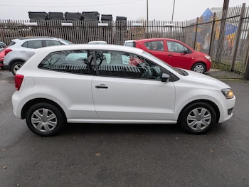 Used Volkswagen Polo 2014 for sale - 77767178: Photo
