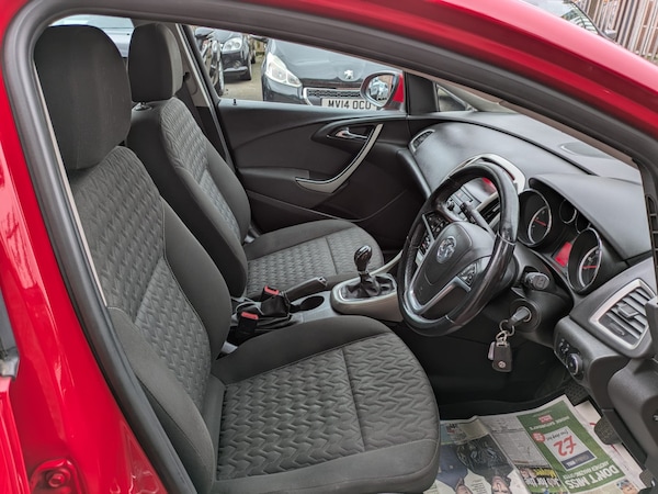 Used Vauxhall Astra 2013 for sale - 75575683: Photo 7