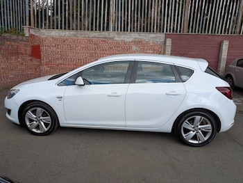 Used Vauxhall Astra 2013 for sale - 79392142: Photo