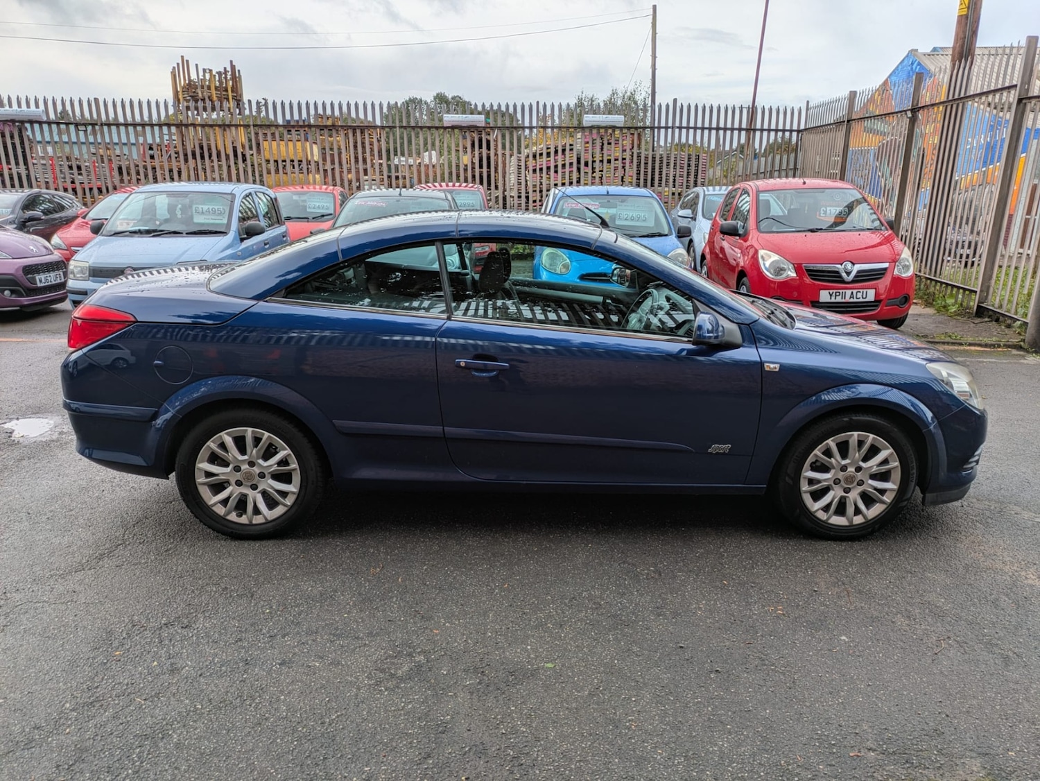 Used Vauxhall Astra 2009 for sale - 76170497: Photo 3