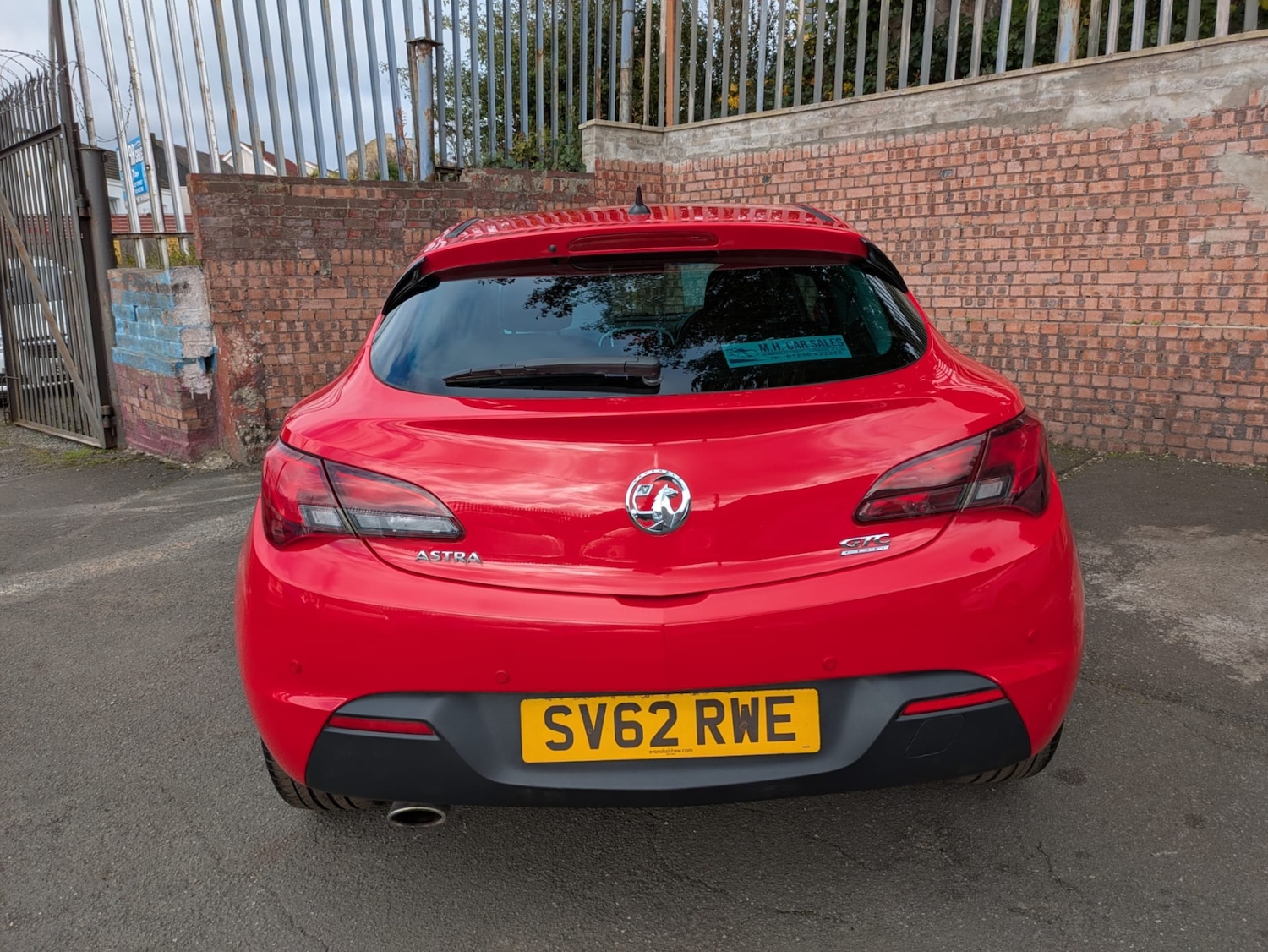 Used Vauxhall Astra GTC 2012 for sale - 76324450: Photo 4