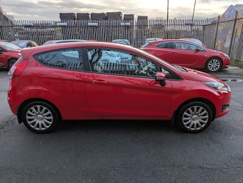 Used Ford Fiesta 2014 for sale - 78537275: Photo