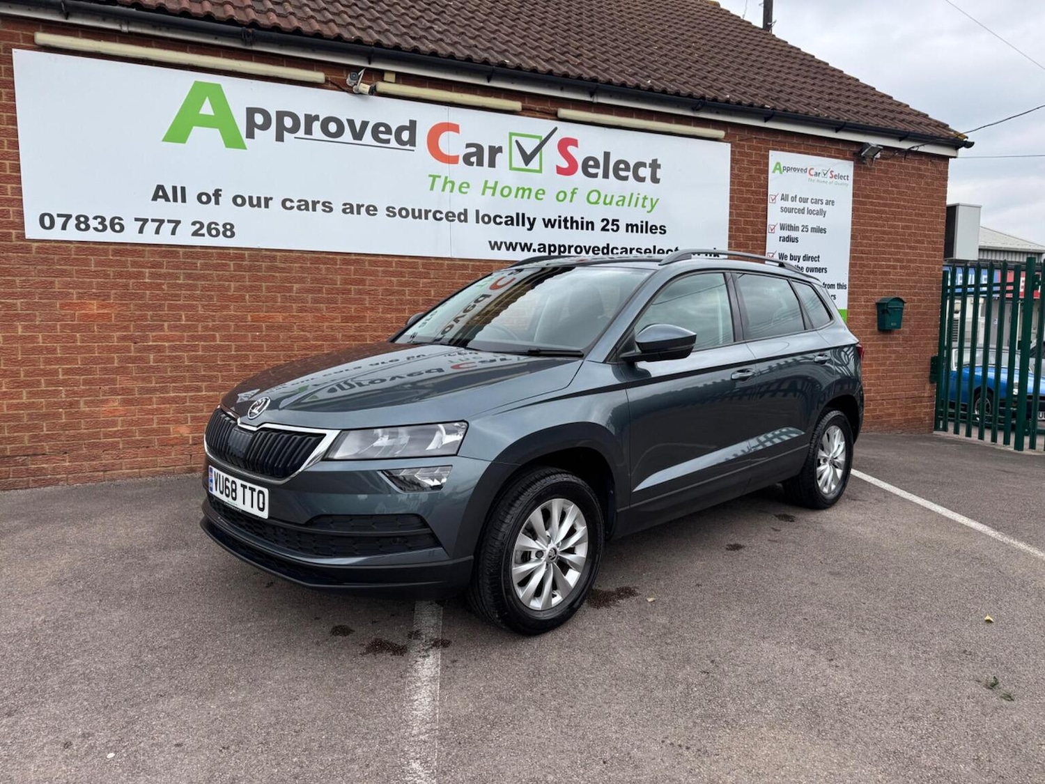 Used Skoda Karoq 2018 for sale - 76858886: Photo 2