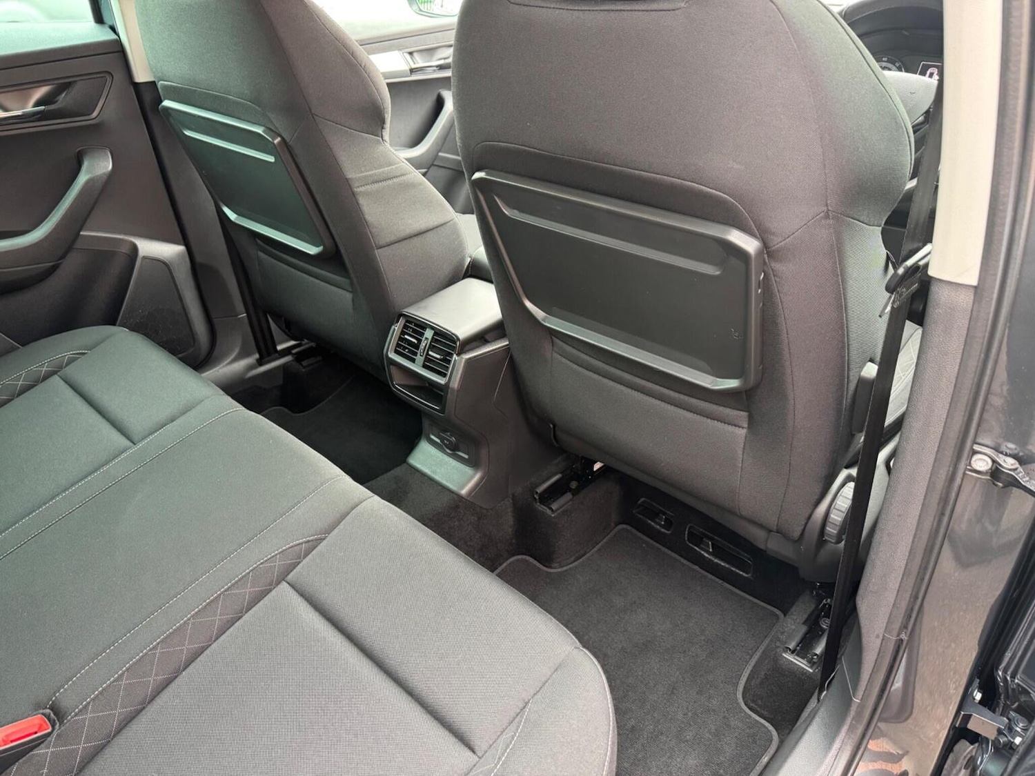 Used Skoda Karoq 2018 for sale - 76858886: Photo 47