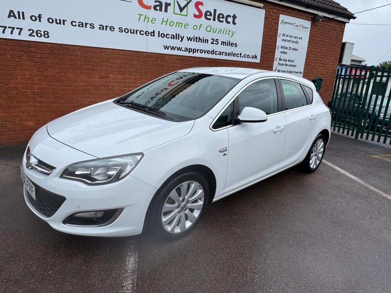 Used Vauxhall Astra 2015 for sale - 77562557: Photo 12