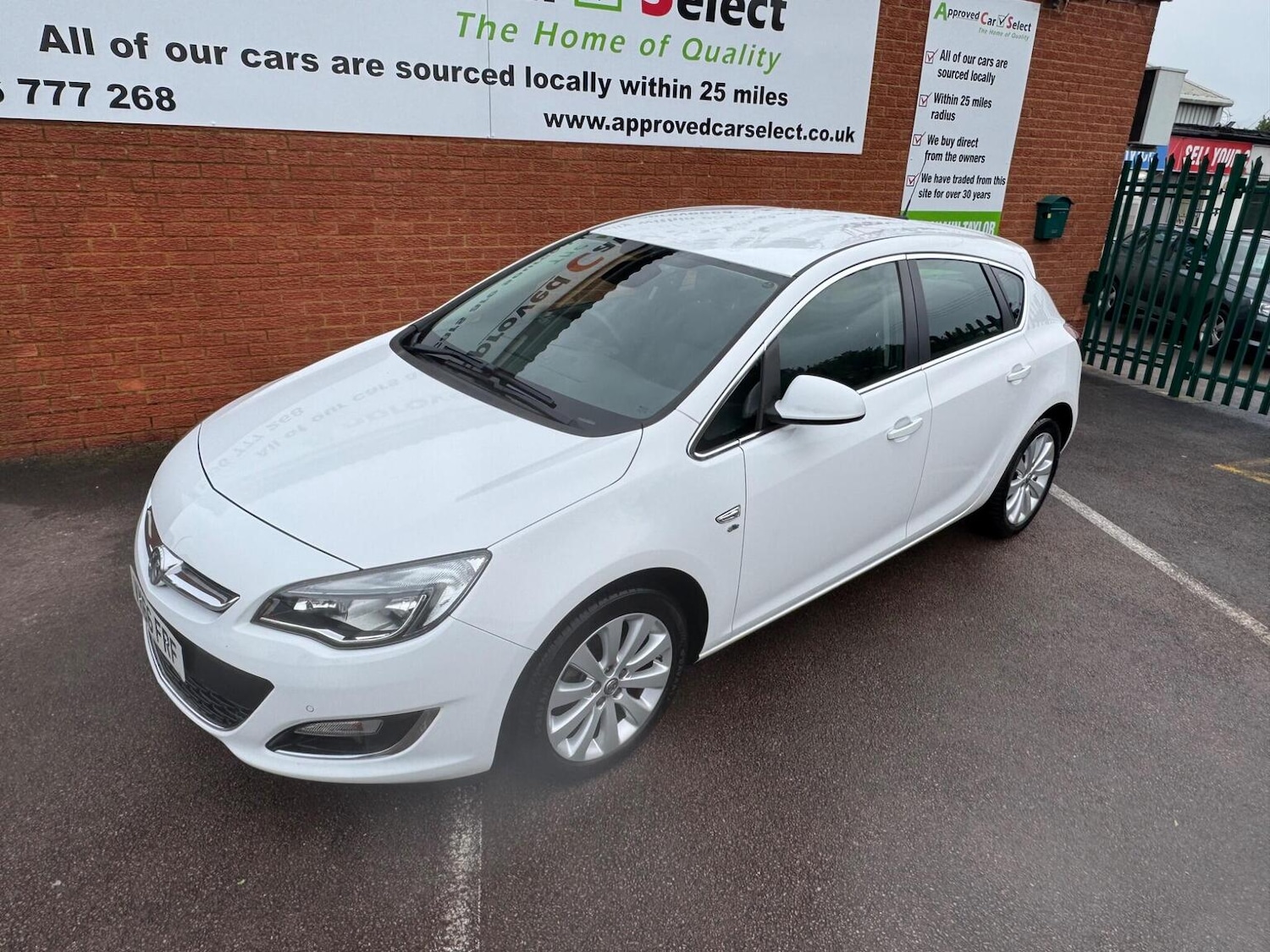 Used Vauxhall Astra 2015 for sale - 77562557: Photo 13
