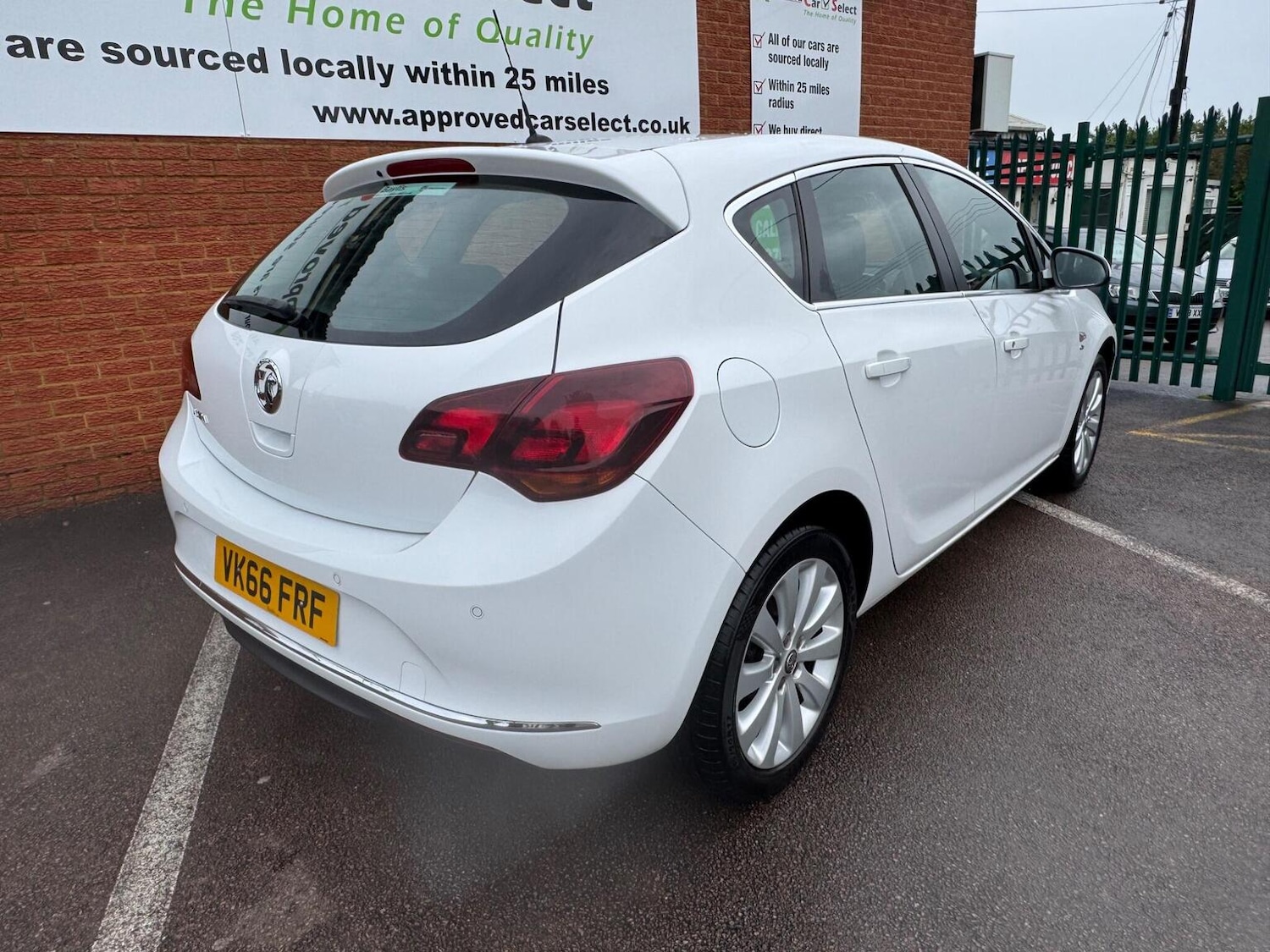 Used Vauxhall Astra 2015 for sale - 77562557: Photo 17
