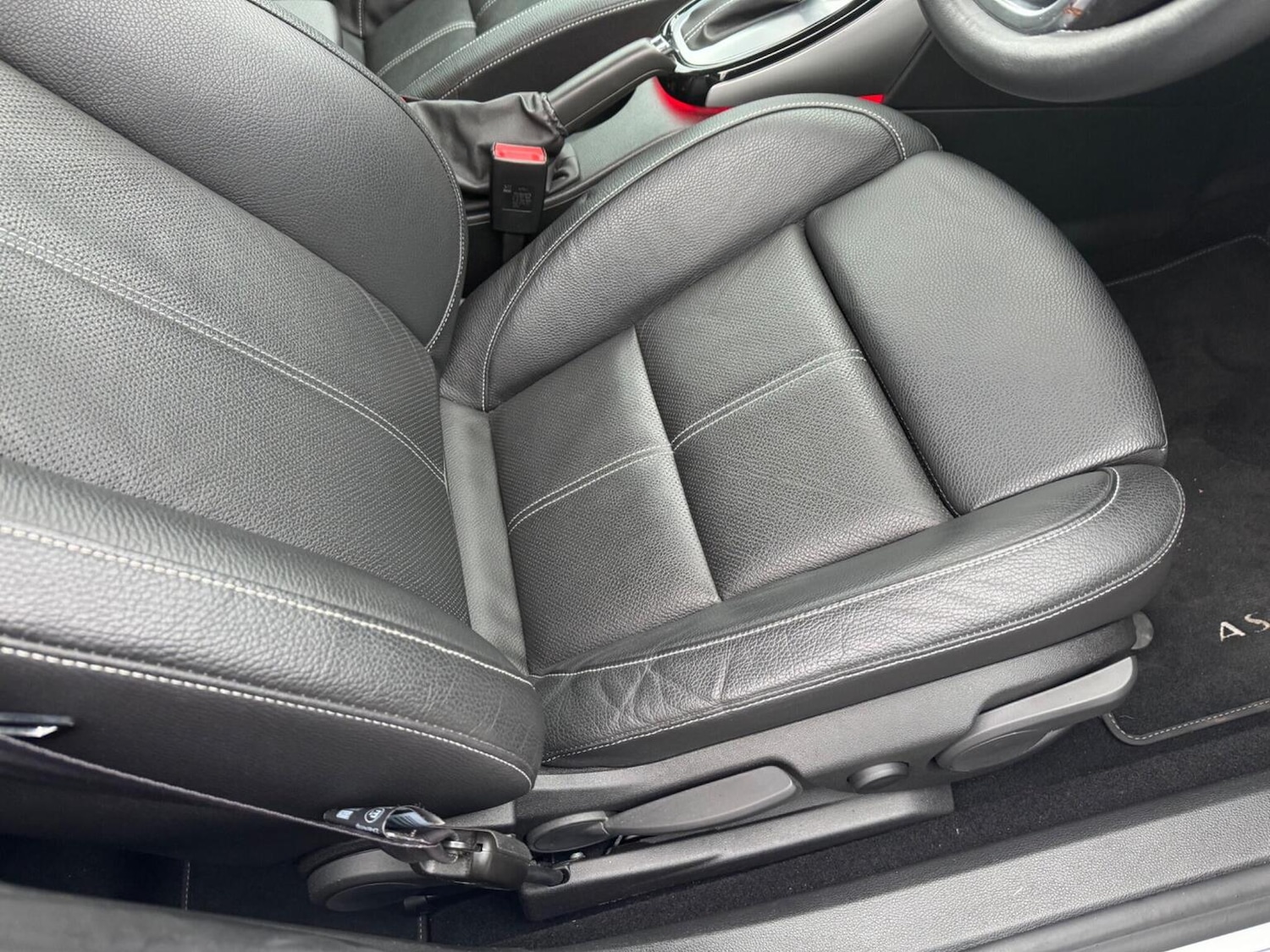 Used Vauxhall Astra 2015 for sale - 77562557: Photo 39