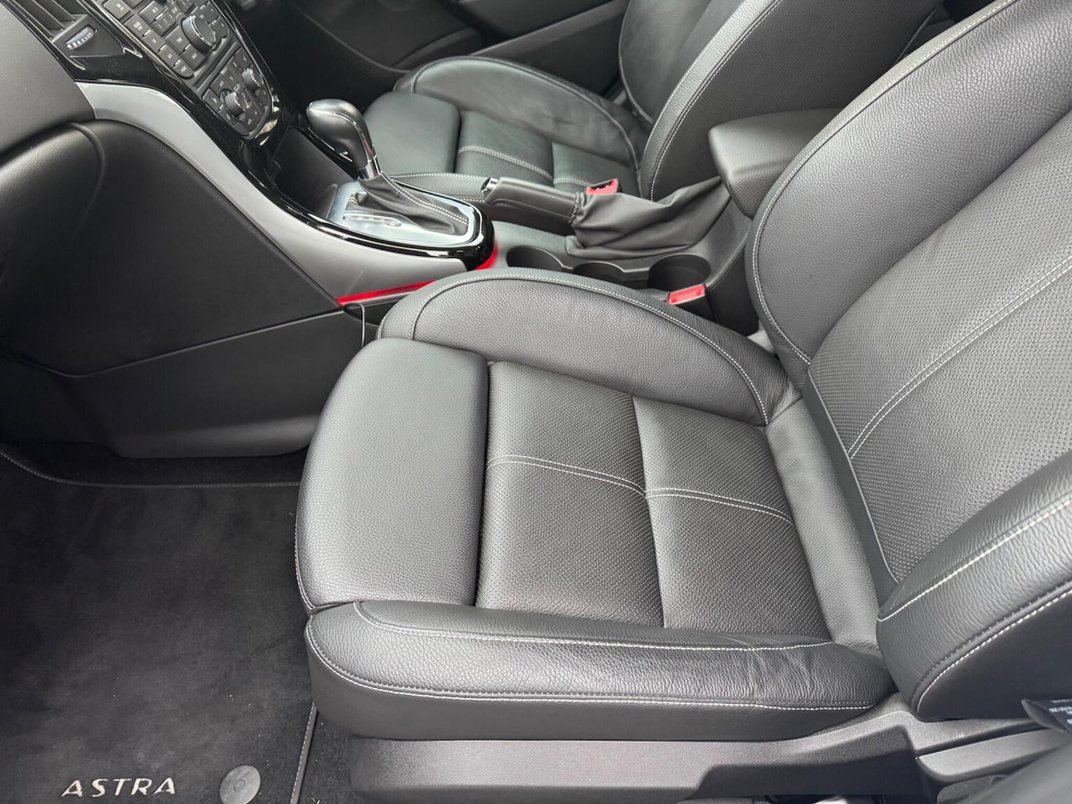 Used Vauxhall Astra 2015 for sale - 77562557: Photo 52