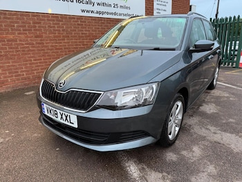 Used Skoda Fabia 2018 for sale - 77201196: Photo