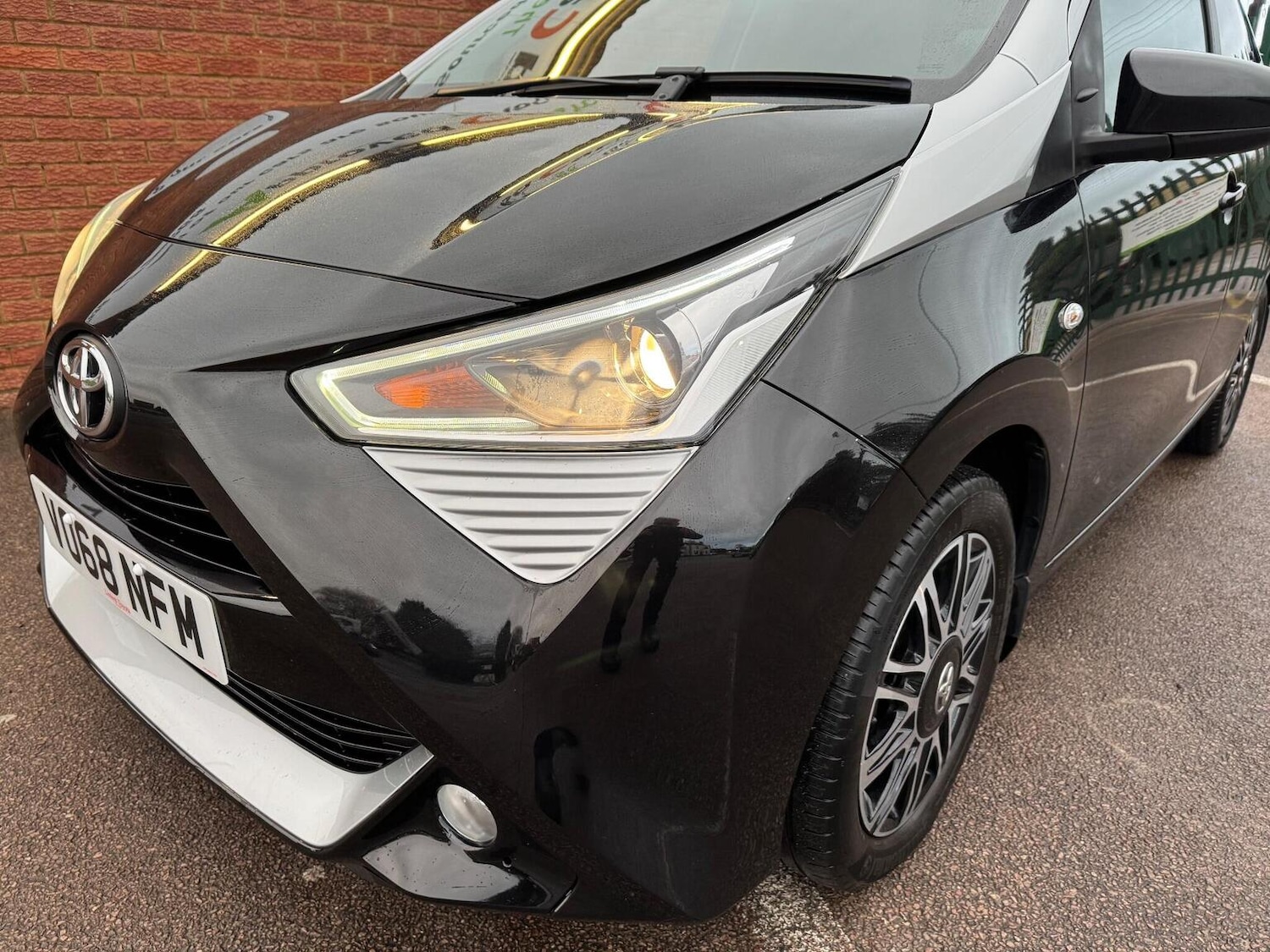 Used Toyota AYGO 2018 for sale - 76974323: Photo 11