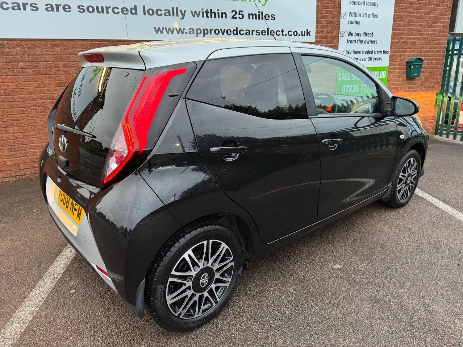 Used Toyota AYGO 2018 for sale - 76974323: Photo 14