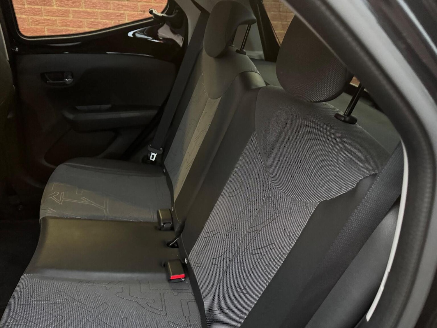 Used Toyota AYGO 2018 for sale - 76974323: Photo 35