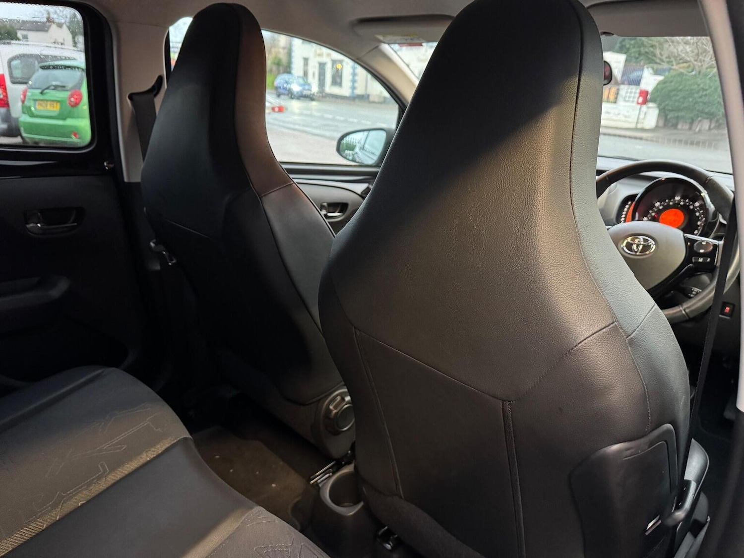 Used Toyota AYGO 2018 for sale - 76974323: Photo 36