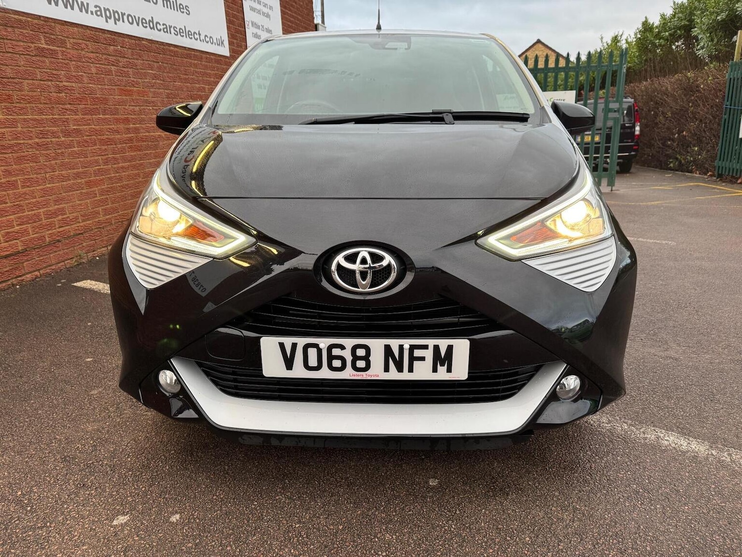 Used Toyota AYGO 2018 for sale - 76974323: Photo 5
