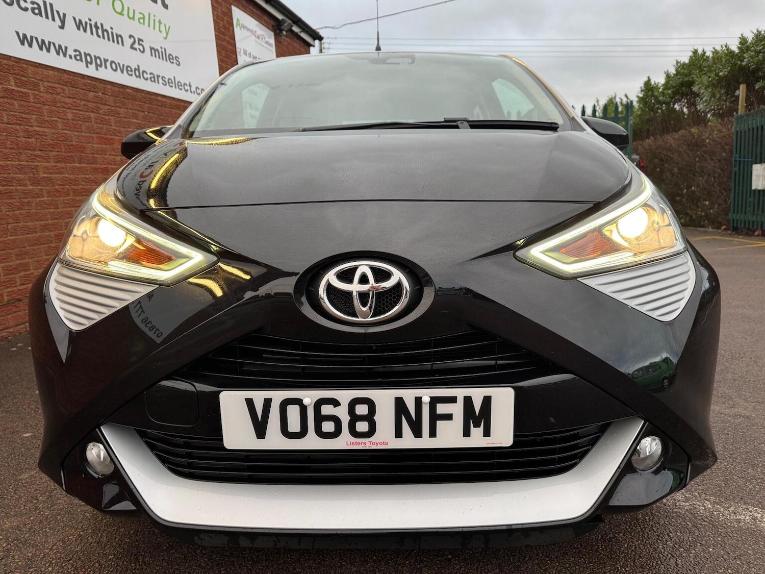 Used Toyota AYGO 2018 for sale - 76974323: Photo 9