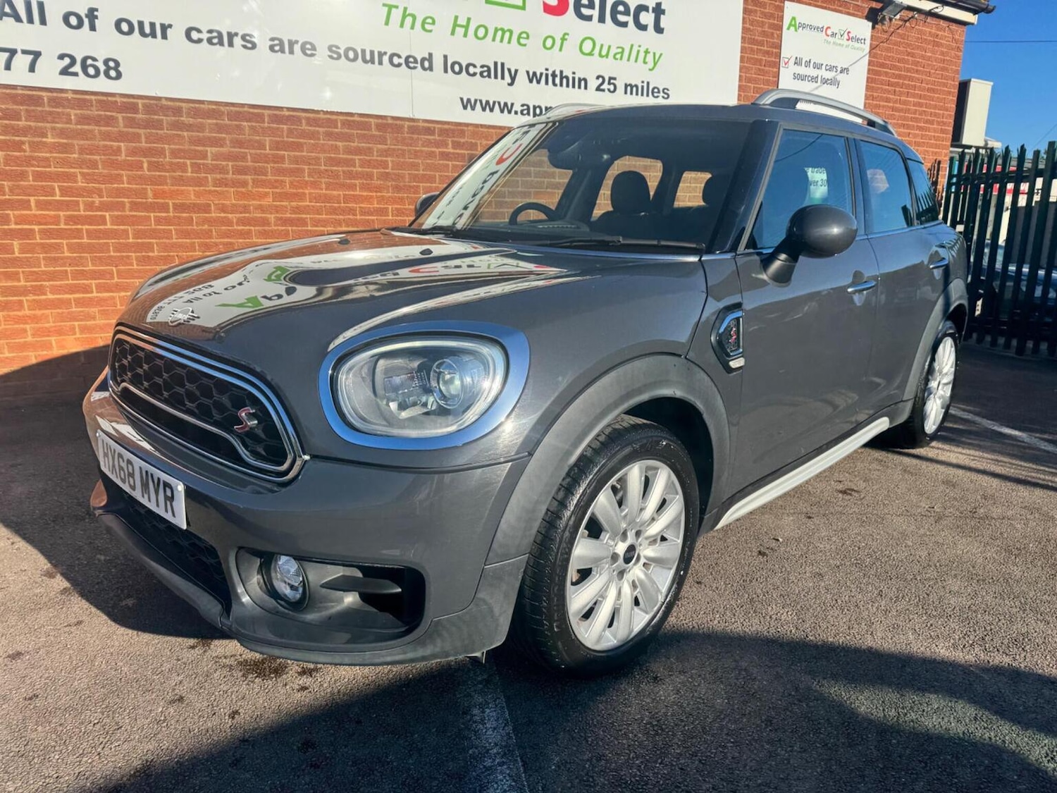 Used MINI Countryman 2018 for sale - 76858885: Photo 4