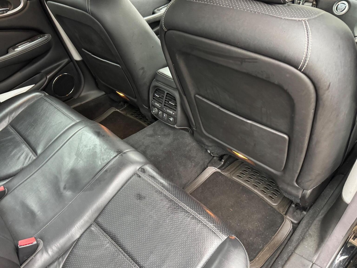 Used Jaguar XJ 2009 for sale - 77245287: Photo 14