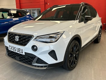 Used SEAT Arona 2025 for sale - 76971649: Photo