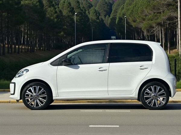Used Volkswagen up! 2023 for sale - 76221950: Photo 5