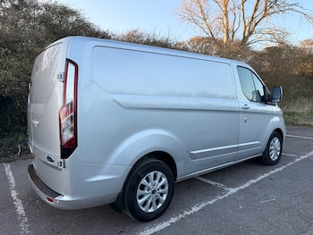 Used Ford Transit Custom 2023 for sale - 77815121: Photo