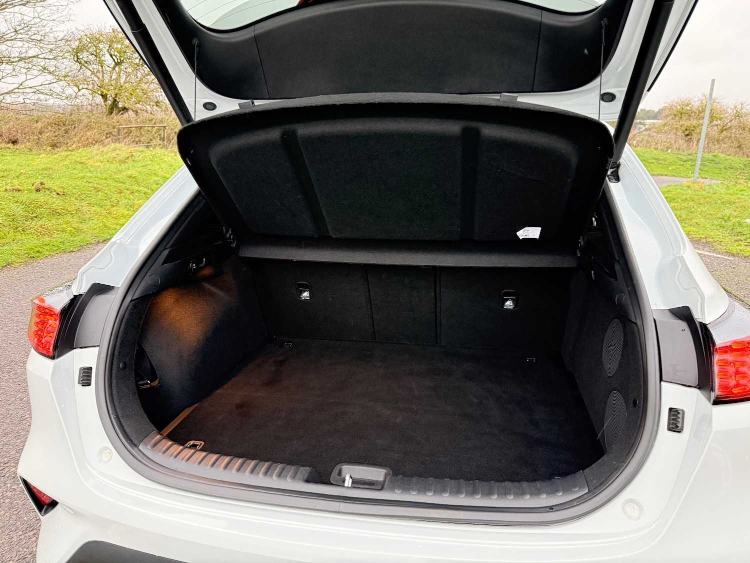 Used Kia XCeed 2023 for sale - 77125693: Photo 14