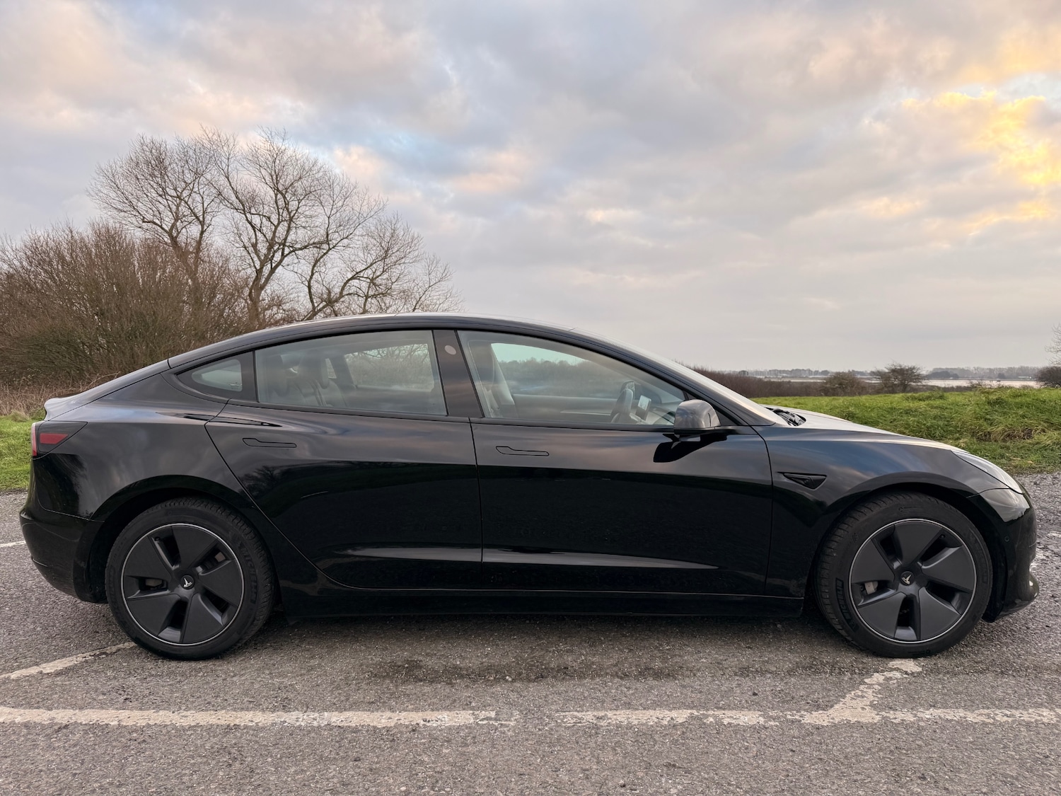 Used Tesla Model 3 2021 for sale - 77125771: Photo 2