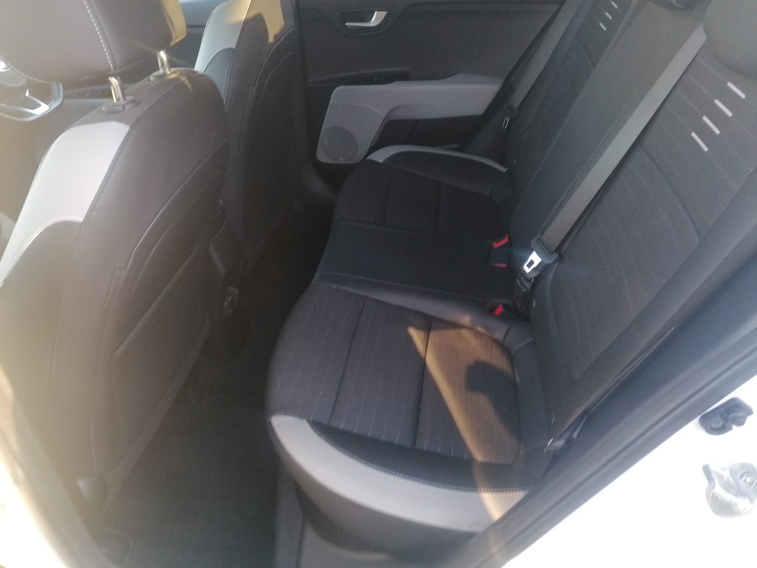 Used Kia Stonic 2019 for sale - 76748982: Photo 10