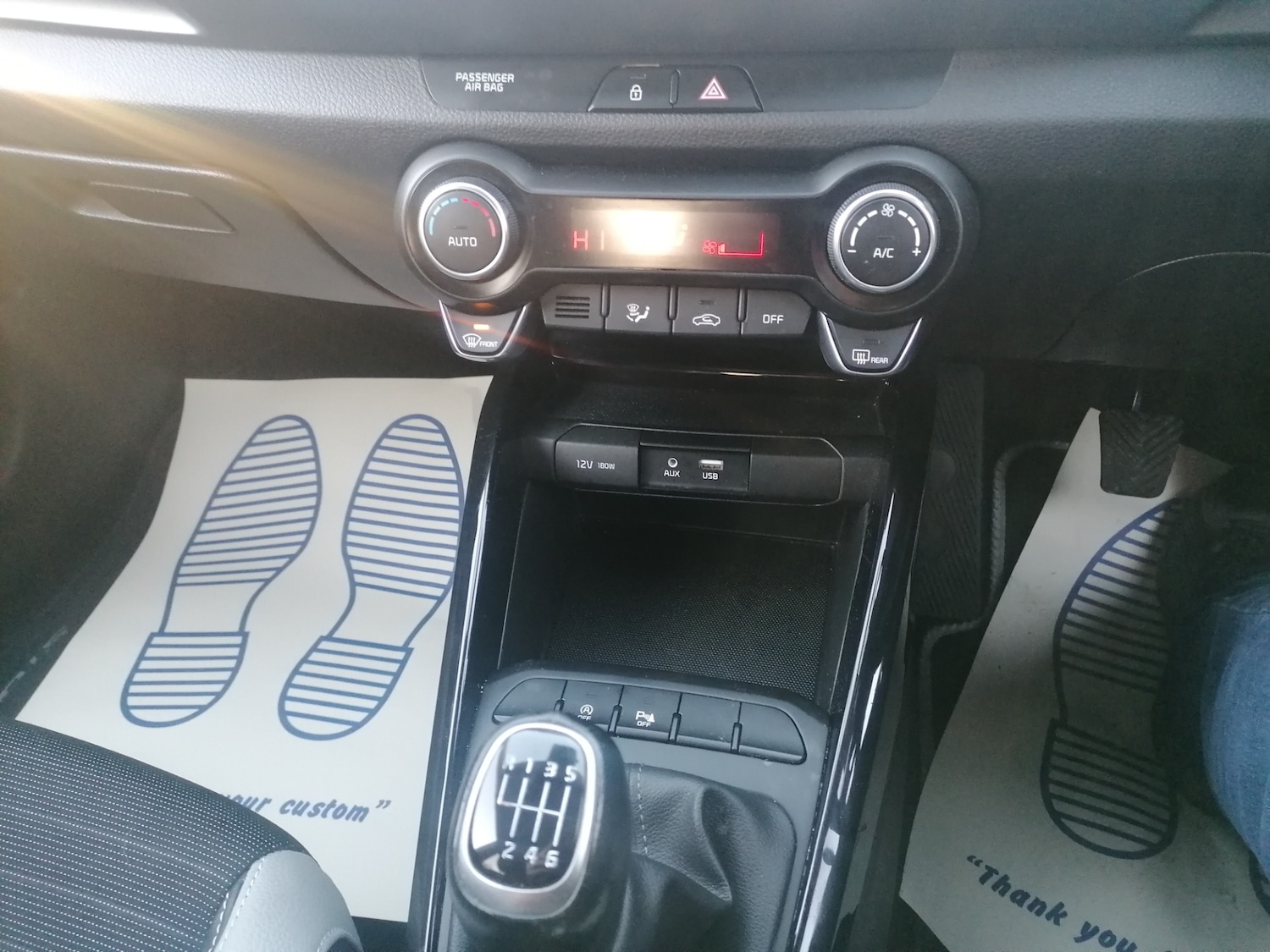 Used Kia Stonic 2019 for sale - 76748982: Photo 13