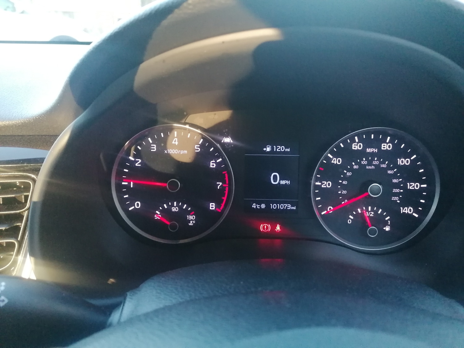 Used Kia Stonic 2019 for sale - 76748982: Photo 14