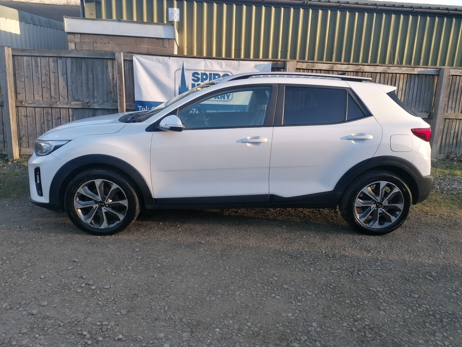 Used Kia Stonic 2019 for sale - 76748982: Photo 4