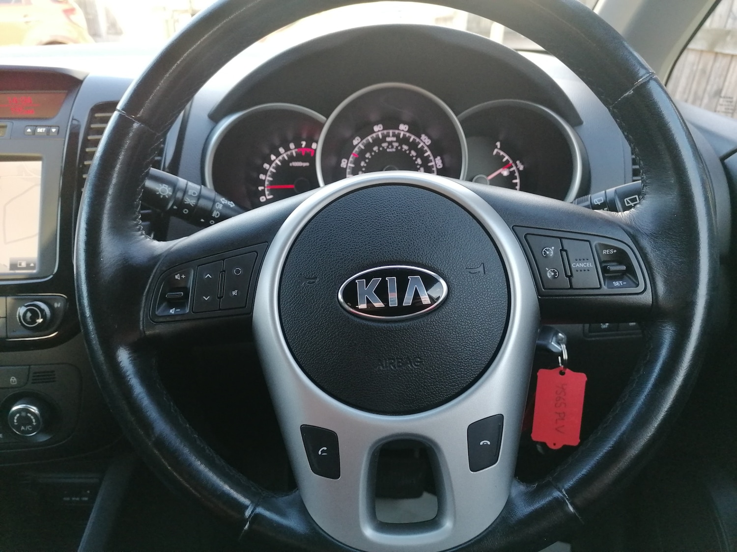 Used Kia Venga 2015 for sale - 76749039: Photo 14