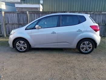 Used Kia Venga 2015 for sale - 76749039: Photo