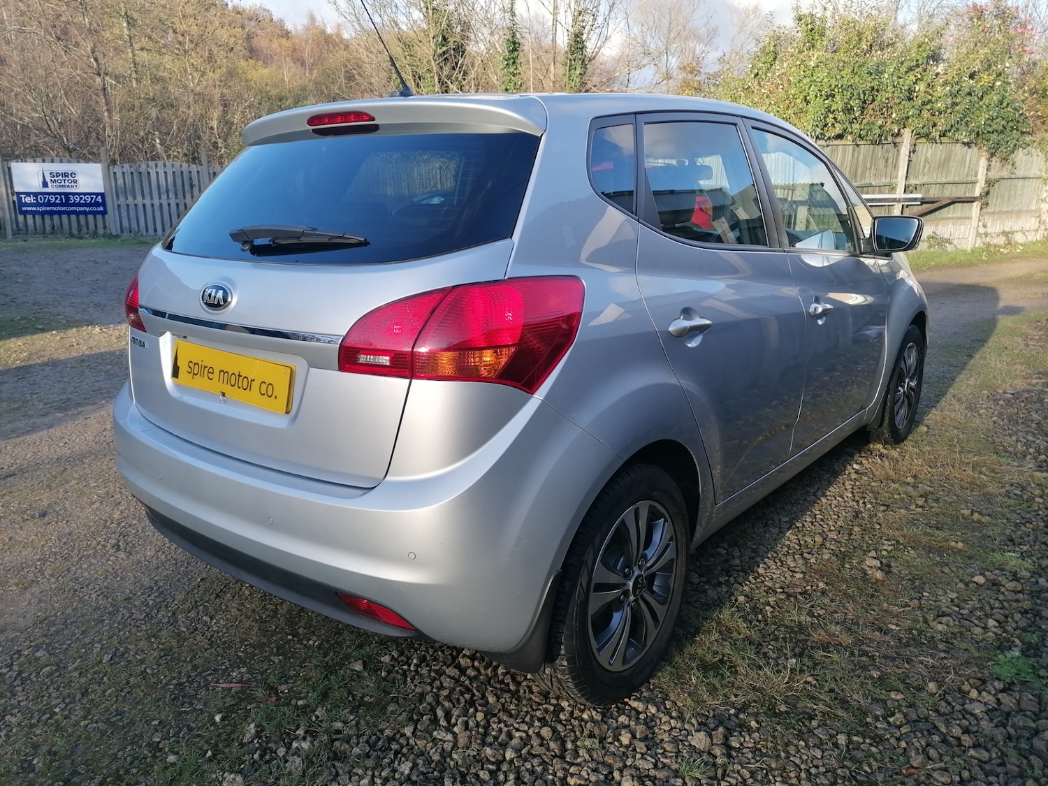 Used Kia Venga 2015 for sale - 76749039: Photo 8