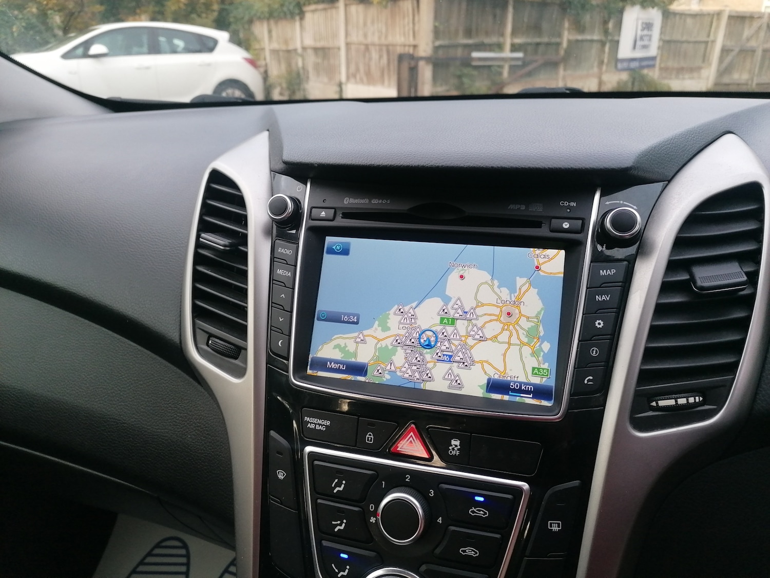 Used Hyundai i30 2016 for sale - 76383206: Photo 12