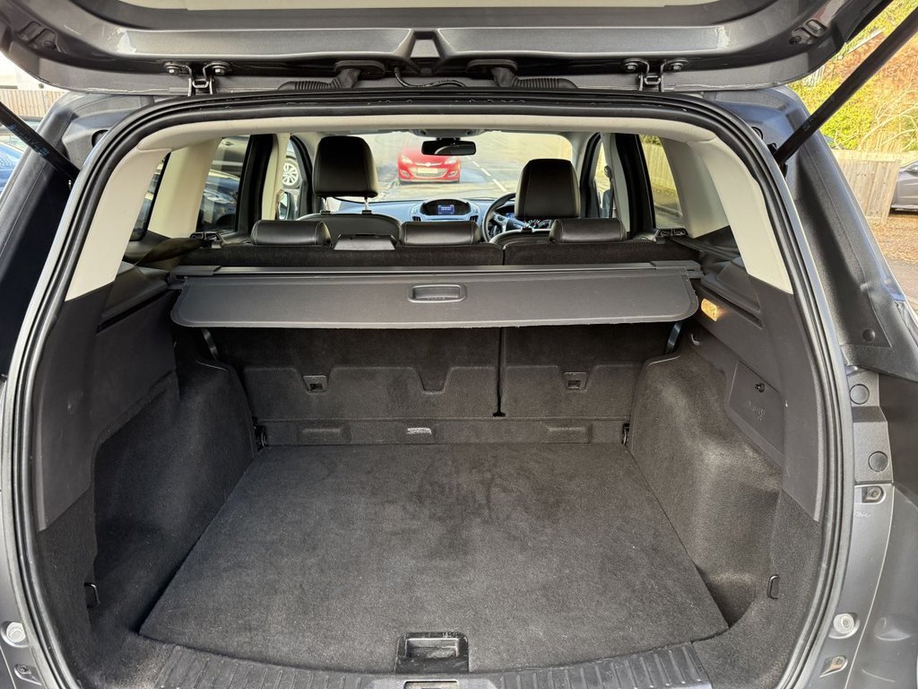 Used Ford Kuga 2014 for sale - 77080432: Photo 30