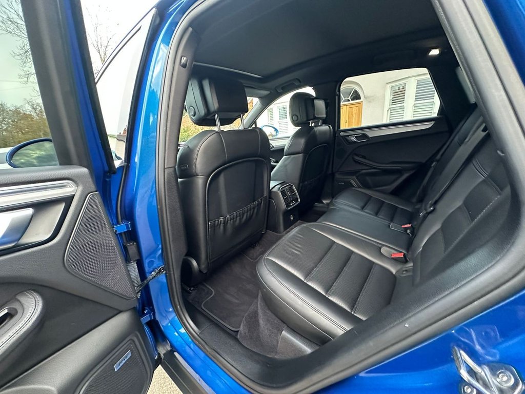 Used Porsche Macan 2017 for sale - 76547152: Photo 20