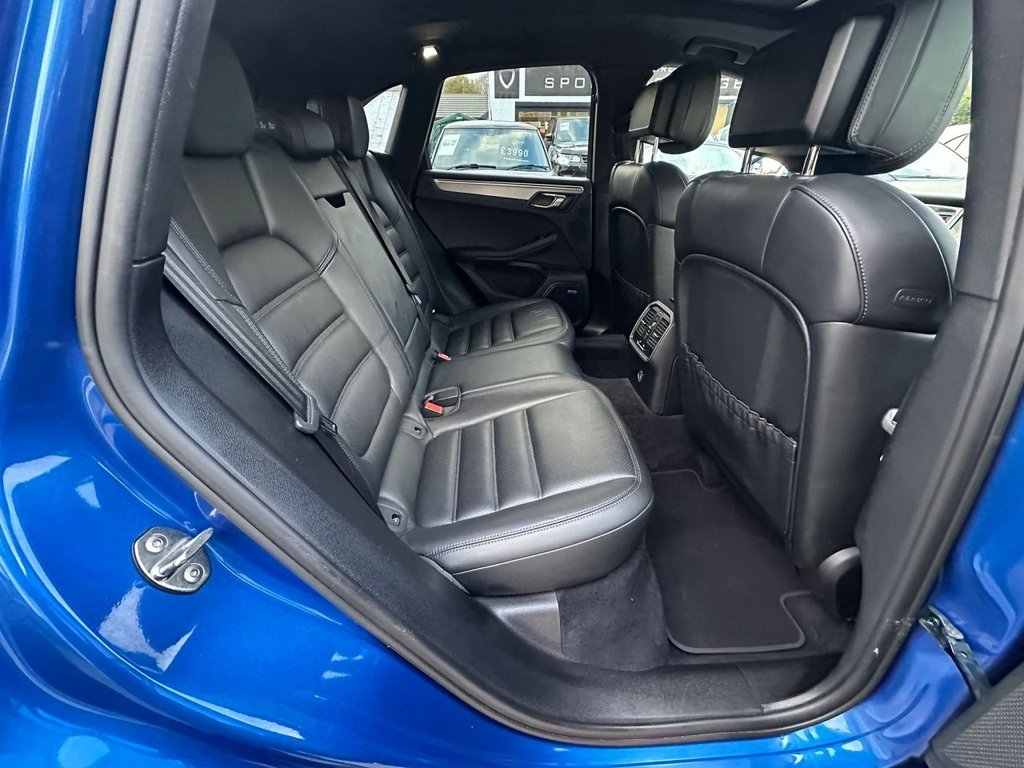 Used Porsche Macan 2017 for sale - 76547152: Photo 21