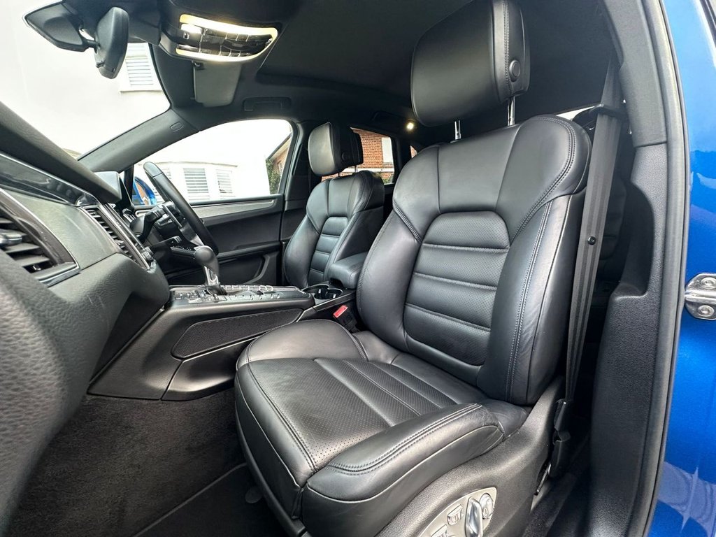 Used Porsche Macan 2017 for sale - 76547152: Photo 24