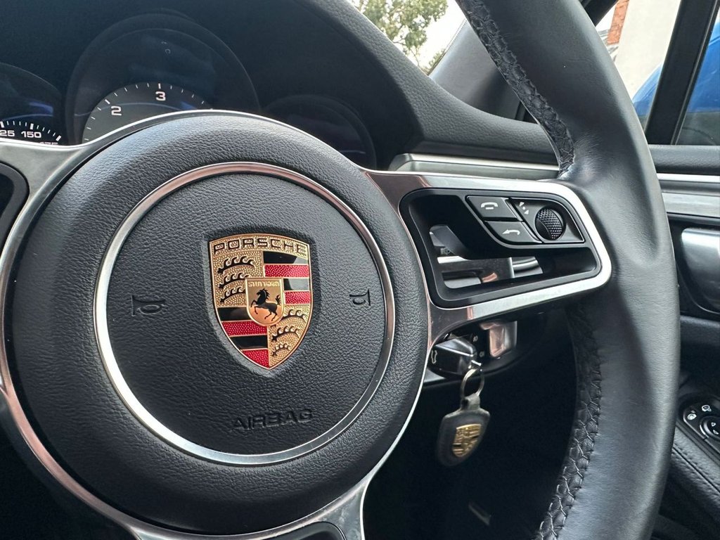 Used Porsche Macan 2017 for sale - 76547152: Photo 31