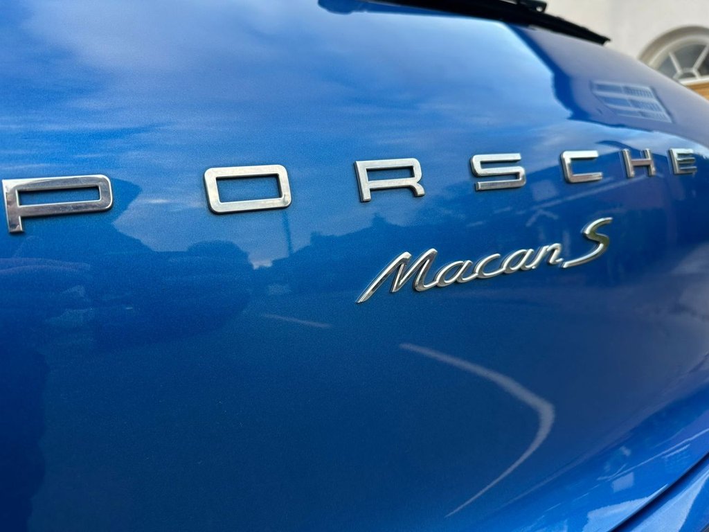 Used Porsche Macan 2017 for sale - 76547152: Photo 38