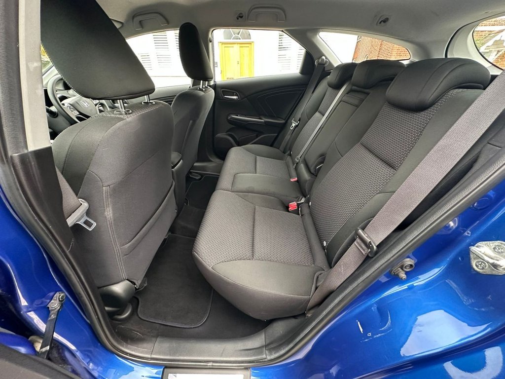 Used Honda Civic 2017 for sale - 76481643: Photo 15