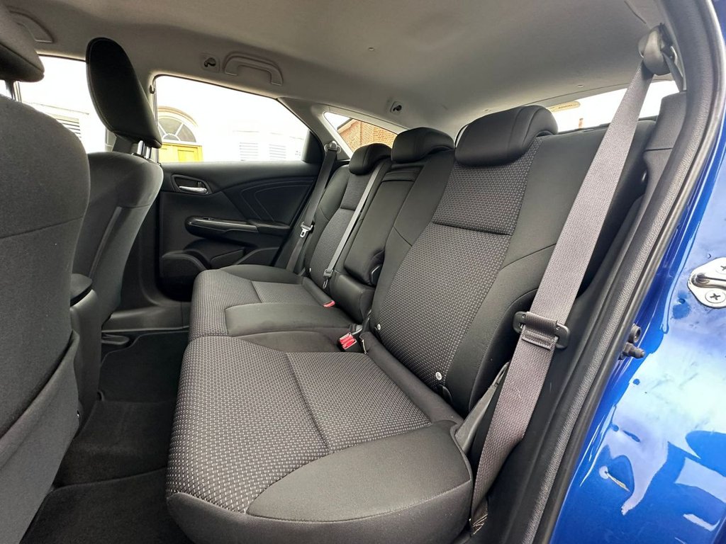 Used Honda Civic 2017 for sale - 76481643: Photo 18