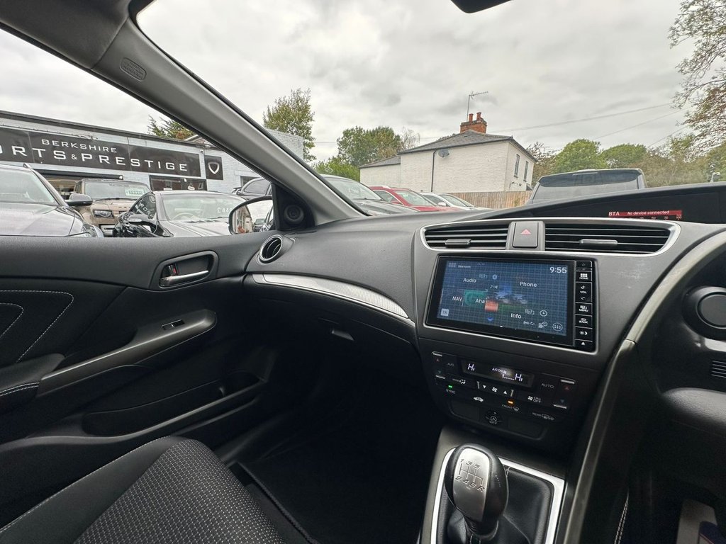 Used Honda Civic 2017 for sale - 76481643: Photo 21