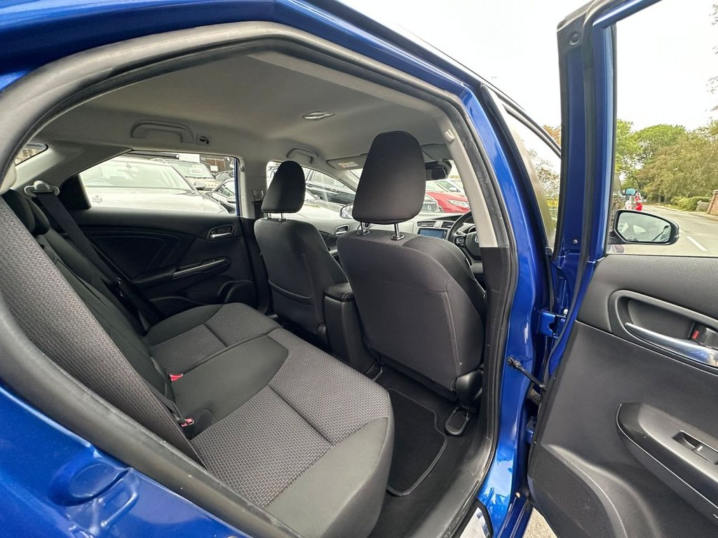 Used Honda Civic 2017 for sale - 76481643: Photo 22