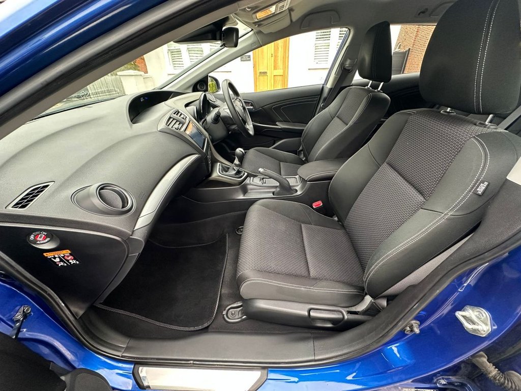 Used Honda Civic 2017 for sale - 76481643: Photo 26