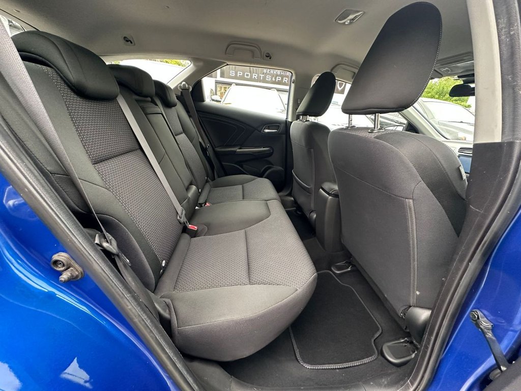 Used Honda Civic 2017 for sale - 76481643: Photo 29